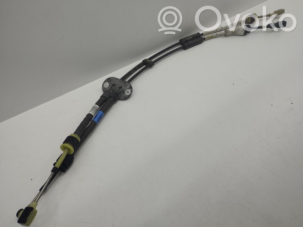 Ford Focus Gear shift cable linkage 