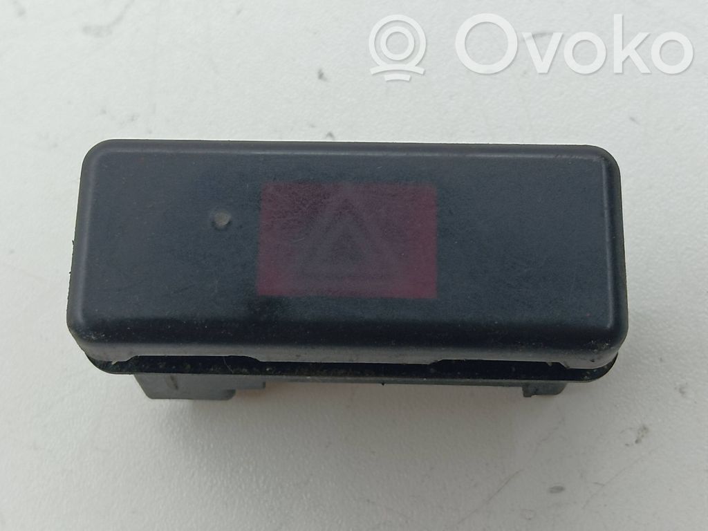 Hazard light switch   8350947