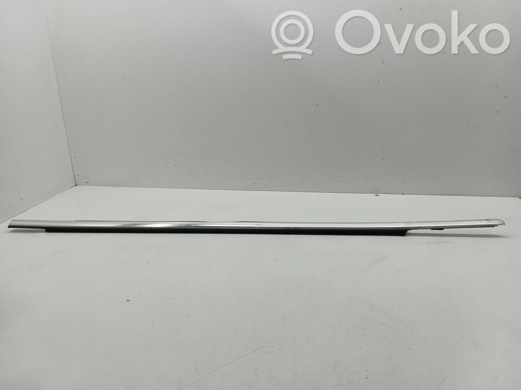 Audi Q7 4L Ornament geam ușă față 