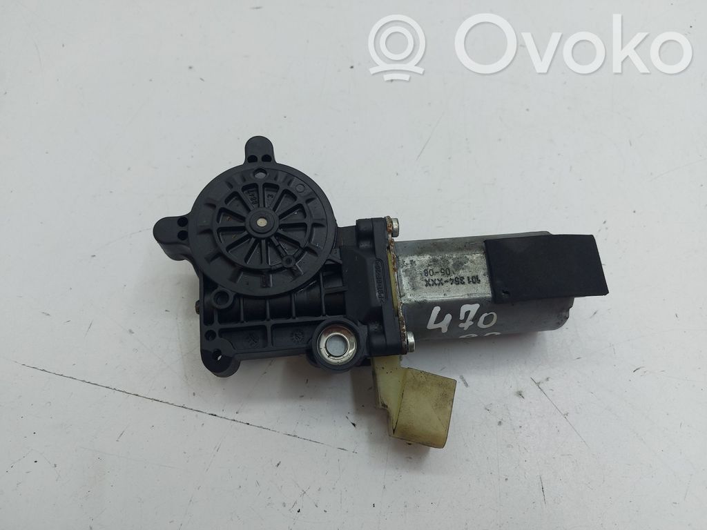 Volvo XC90 Silnik regulatora szyby drzwi przednich 