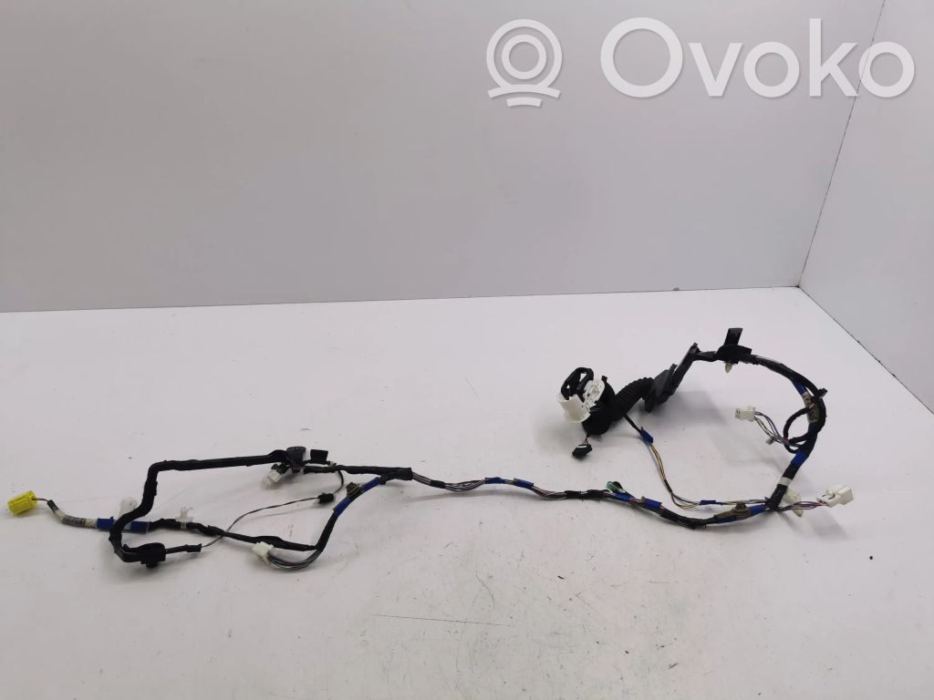 Toyota Corolla E210 E21 Cableado de puerta delantera 