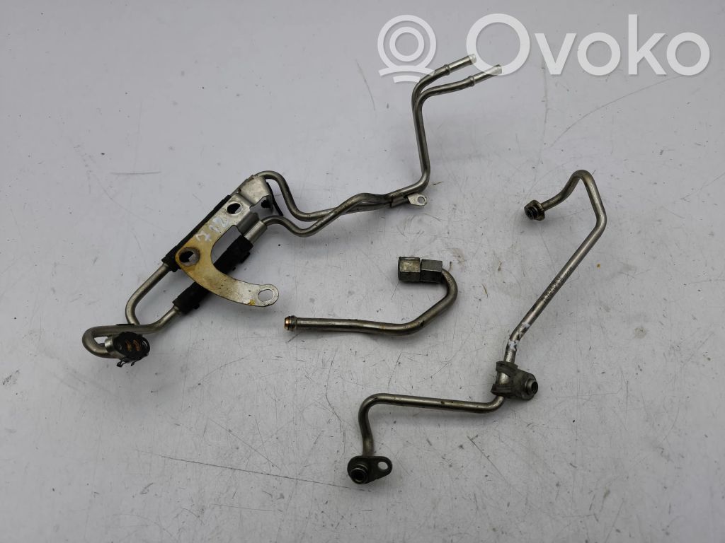 Seat Ibiza V (KJ) Fuel injector supply line/pipe 