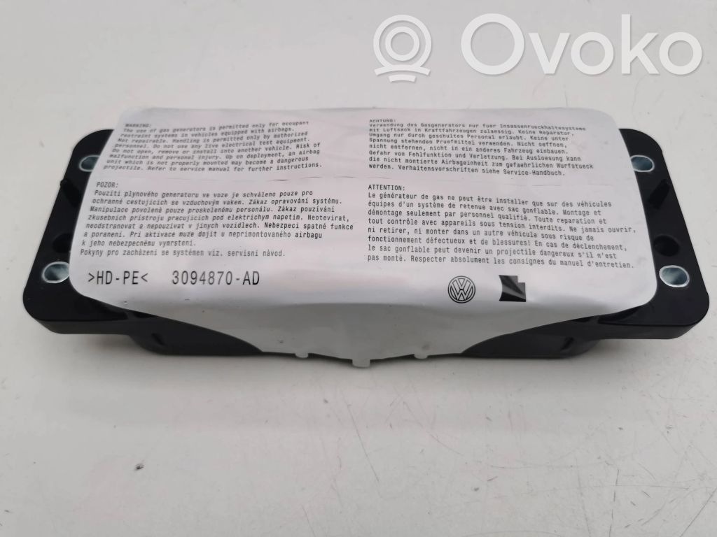 Audi A1 Keleivio oro pagalvė 