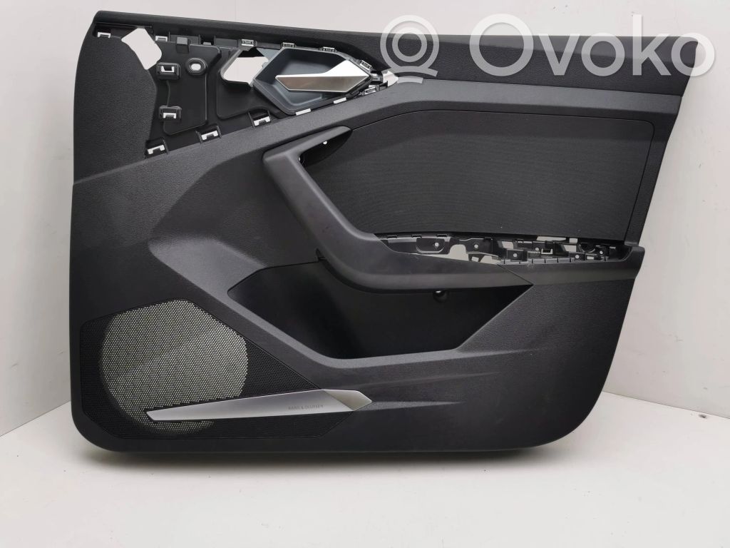 Audi A1 Front door card panel trim 