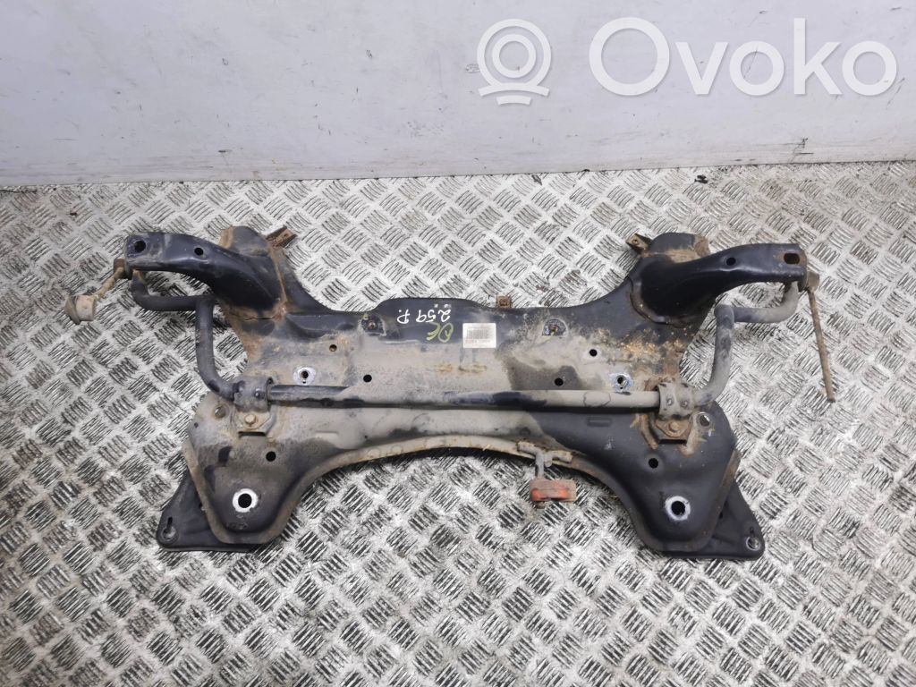 Hyundai i30 Front subframe 