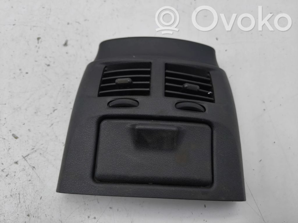 Lexus IS 220D-250-350 Grilă ventilație spate 