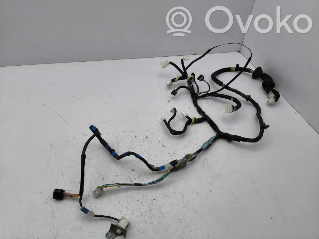 Lexus IS 220D-250-350 Cablaggio porta anteriore 