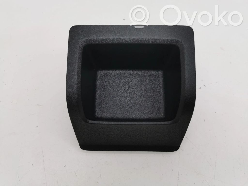 Staufach Ablagefach   82A864376,82A8643764PK