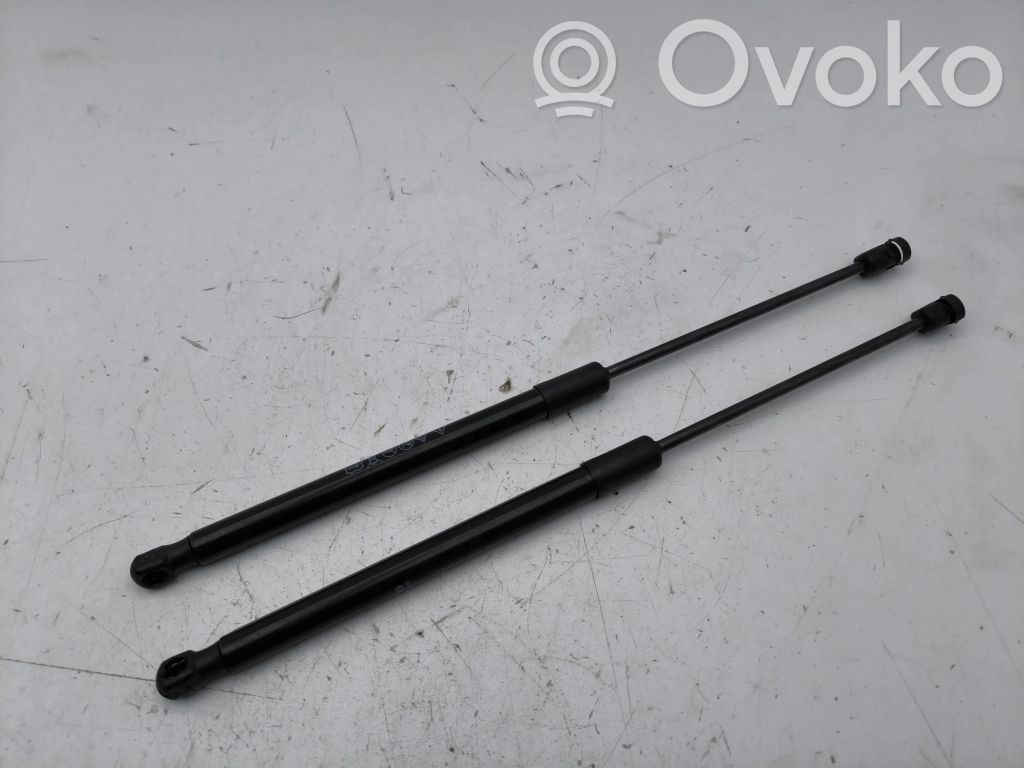 Audi A1 Muelle amortiguador puerta trasera 