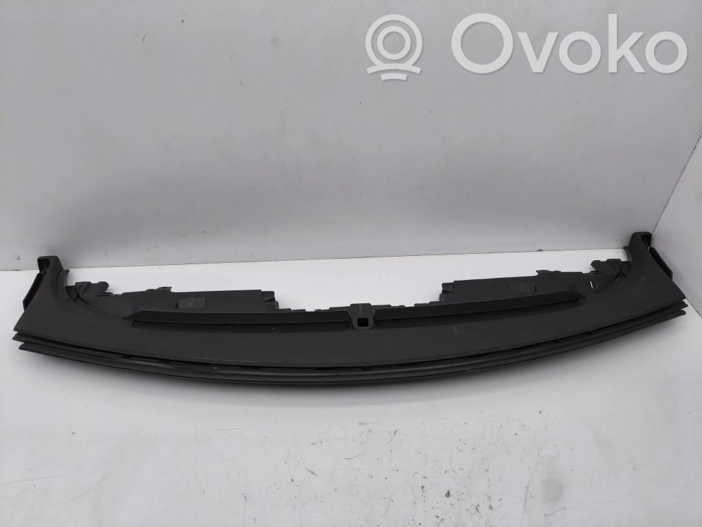 Muut kojelaudan osat   8687443