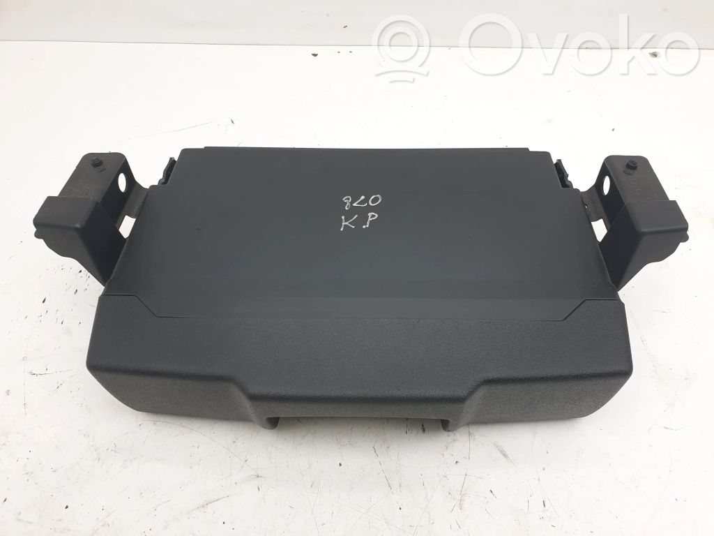 Ford Galaxy Kofferraumfach vorne 