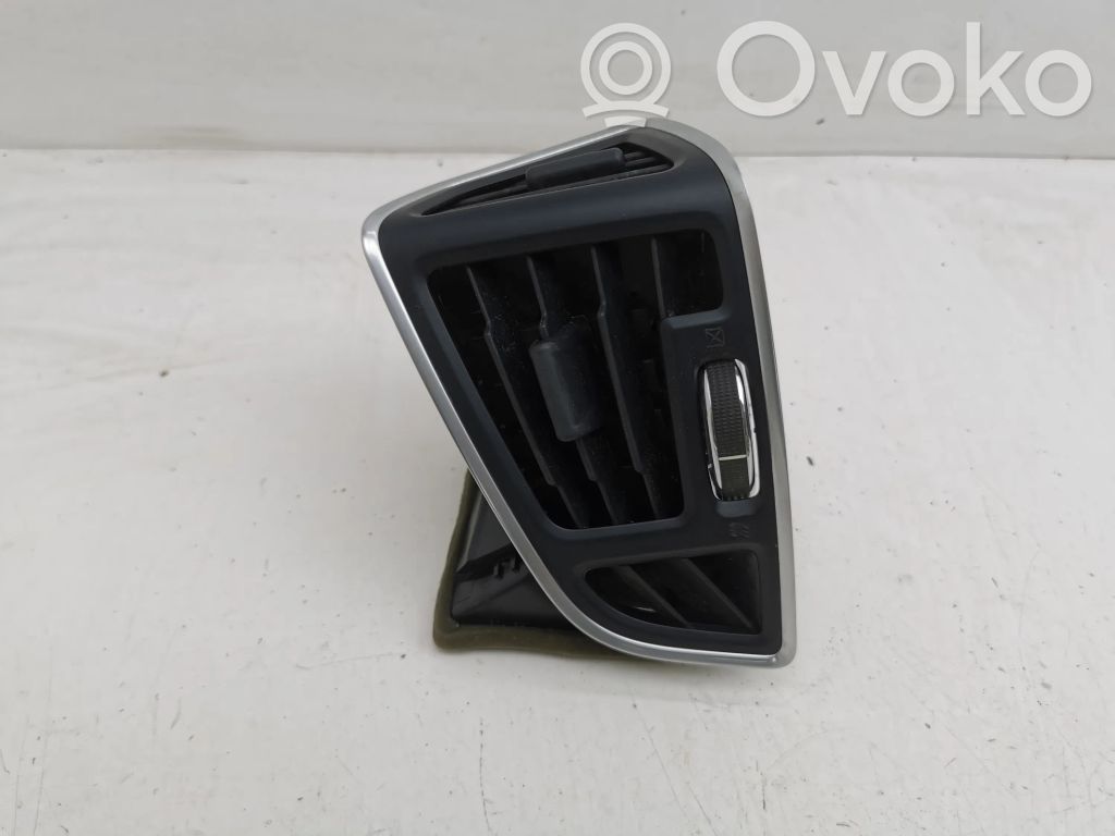 Ford C-MAX II Šoninės oro grotelės 