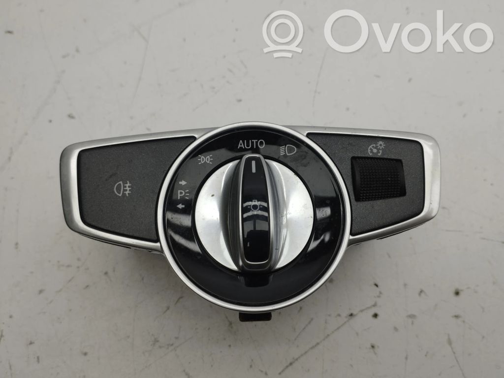 Mercedes-Benz E W213 Interrupteur d’éclairage
