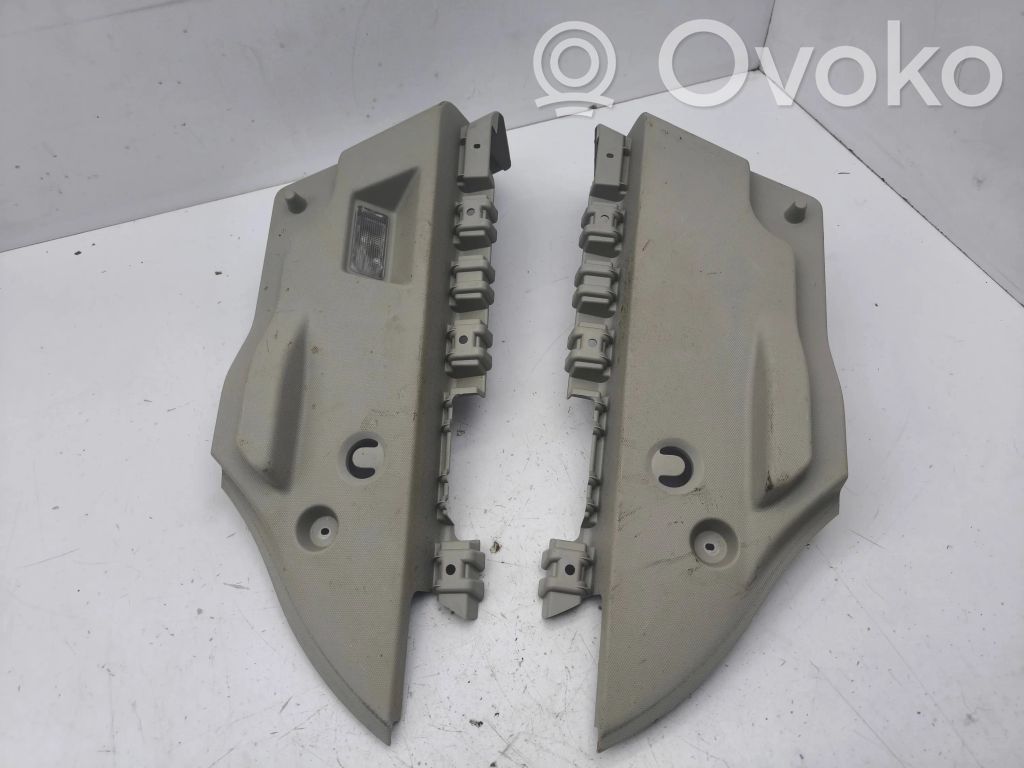 Renault Zoe Staffa di montaggio copertura ripiano portaoggetti 