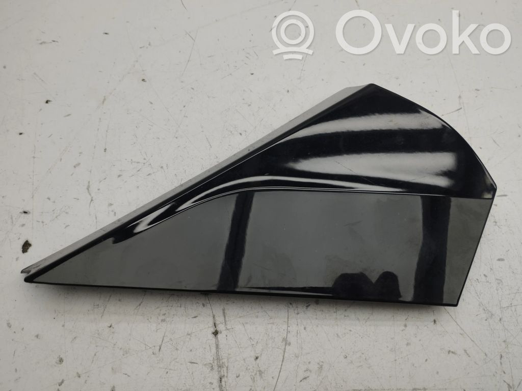 Toyota C-HR I Ornament lunetă 