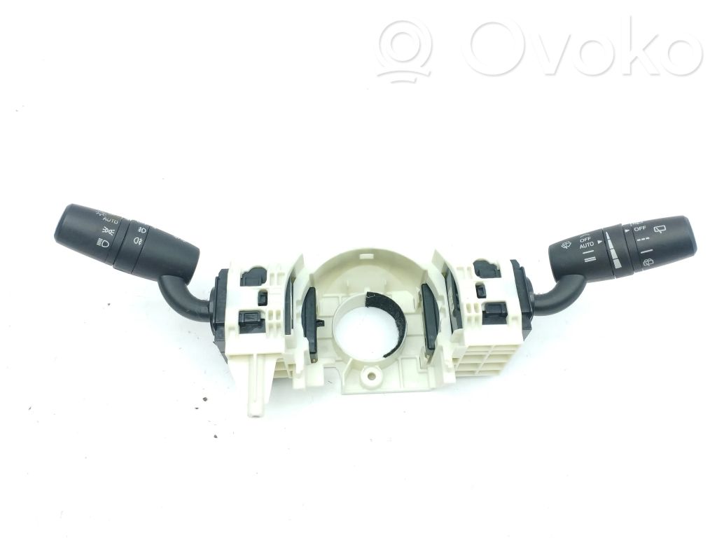 Mazda 6 Commodo, commande essuie-glace/phare 