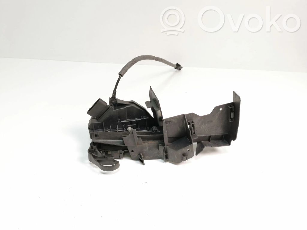 Ford Focus Etuoven lukko 