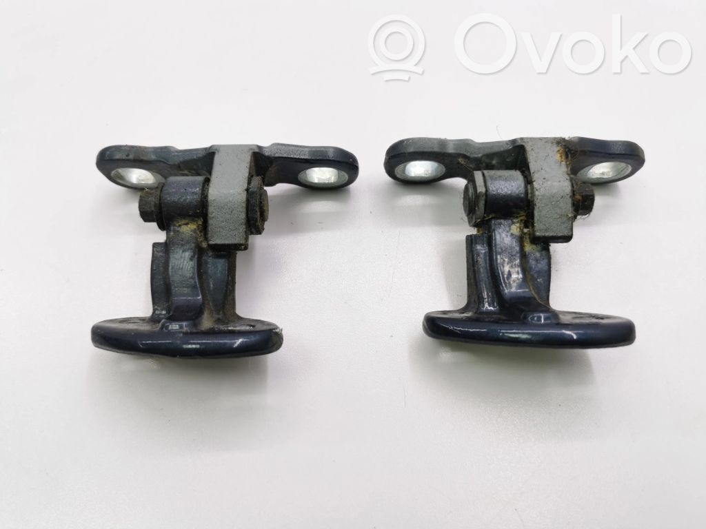 Volvo V50 Set di cerniere portiera posteriore 