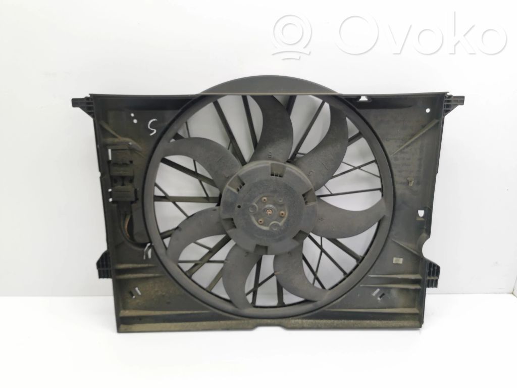 Mercedes-Benz CLS C219 Ventilator electric răcire radiator 