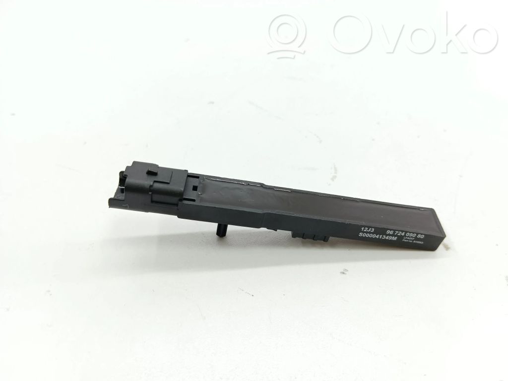 Amplificatore antenna   9672409080