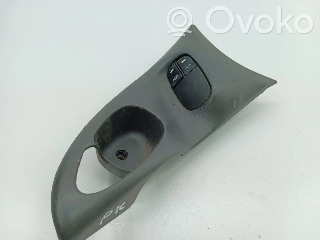 Ford Focus Electric window control switch 