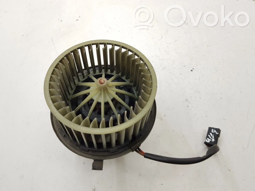 Audi A4 S4 B5 8D Ventola riscaldamento/ventilatore abitacolo 