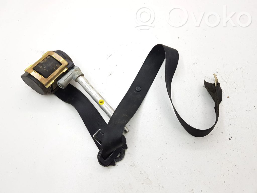 Audi A4 S4 B5 8D Sicherheitsgurt vorne 