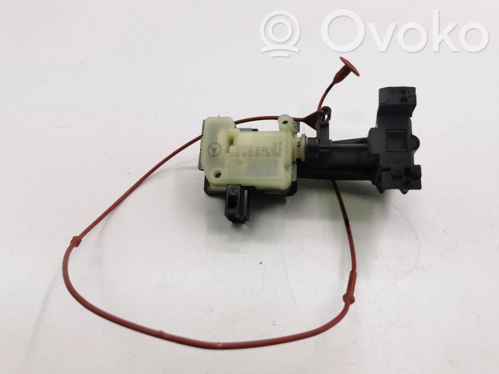 Mercedes-Benz R W251 Motorino del tappo del serbatoio del carburante 