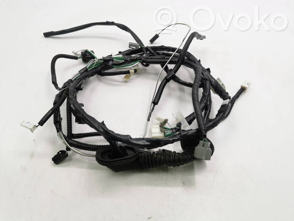 Toyota Auris E180 Arnés de cableado de la puerta trasera/maletero 