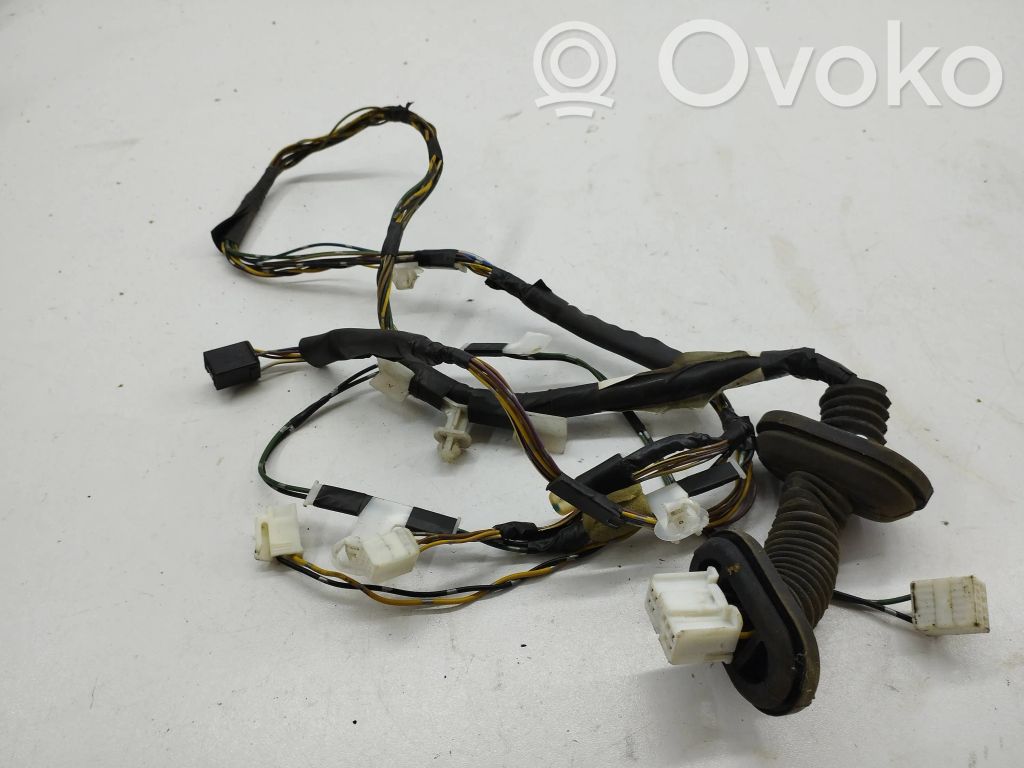 Toyota Corolla Verso AR10 Cablaggio porta posteriore 