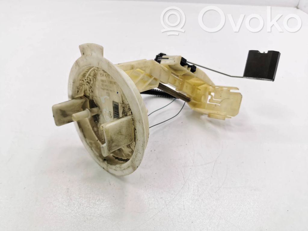 Mercedes-Benz C W204 Sensor de nivel de combustible 