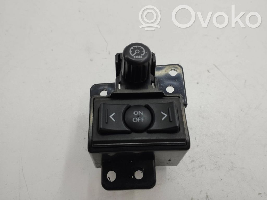 Lexus IS 220D-250-350 Panel lighting control switch 