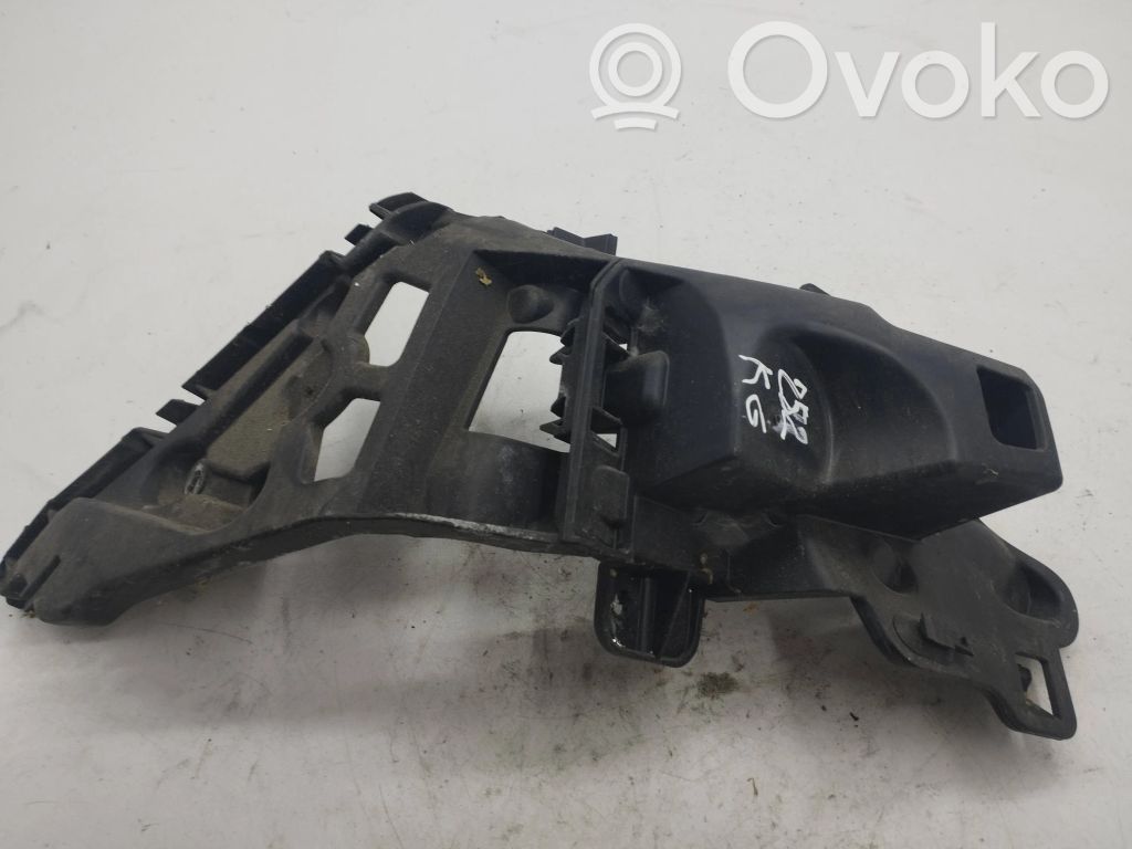 Renault Clio IV Uchwyt / Mocowanie zderzaka tylnego 
