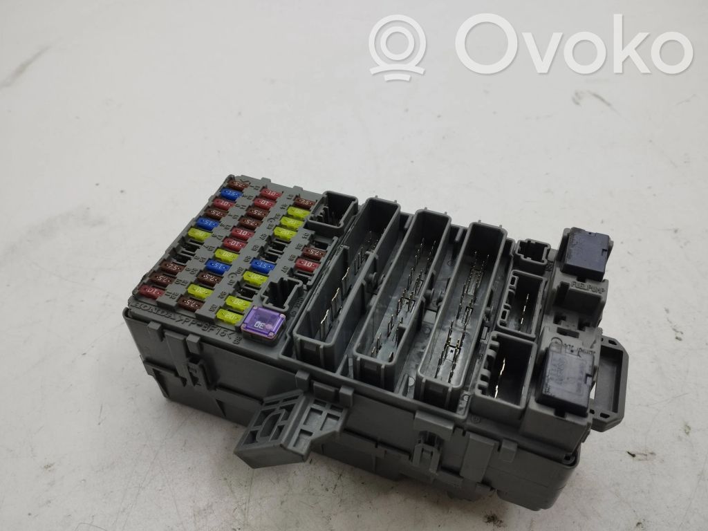 Honda Civic Fuse module 