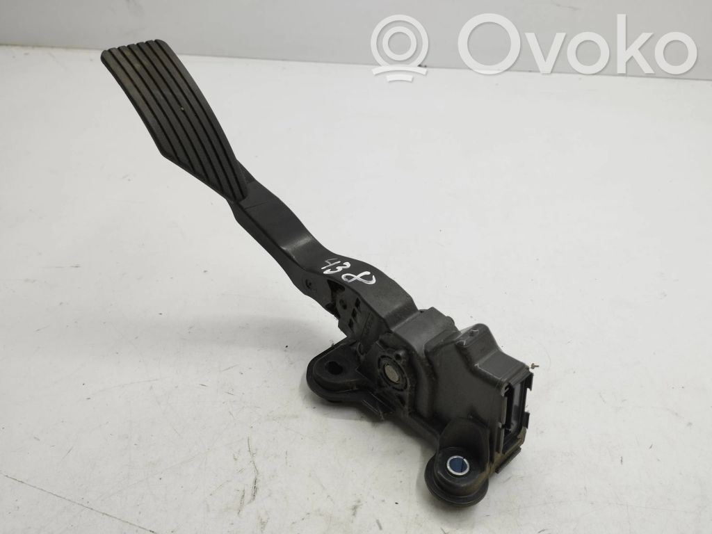 Peugeot 4007 Gaspedal 