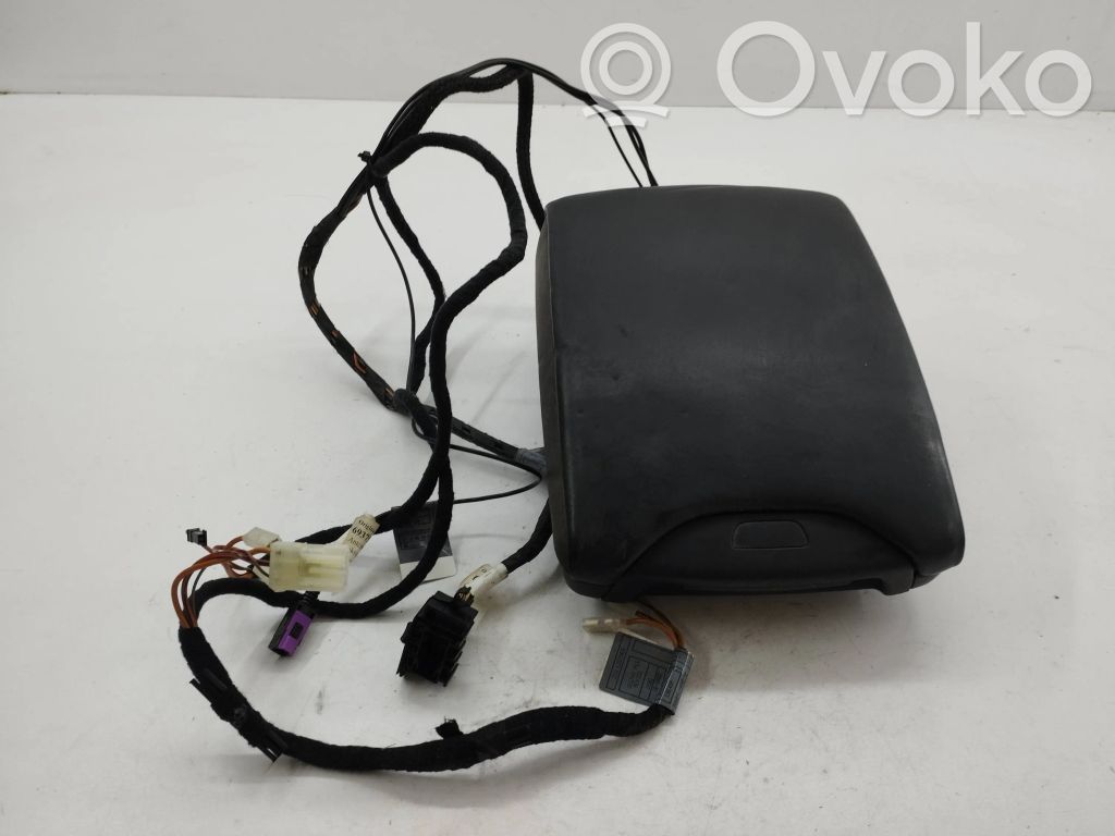 Armrest   693756401