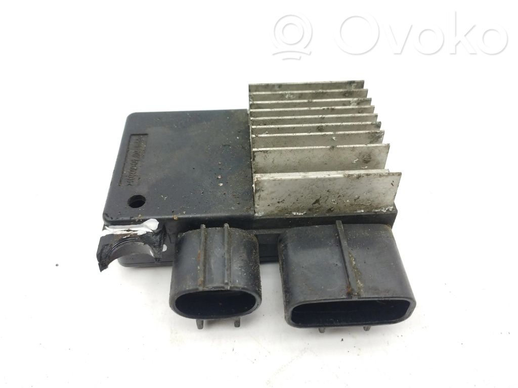 Mazda CX-7 Relé del ventilador del refrigerador 