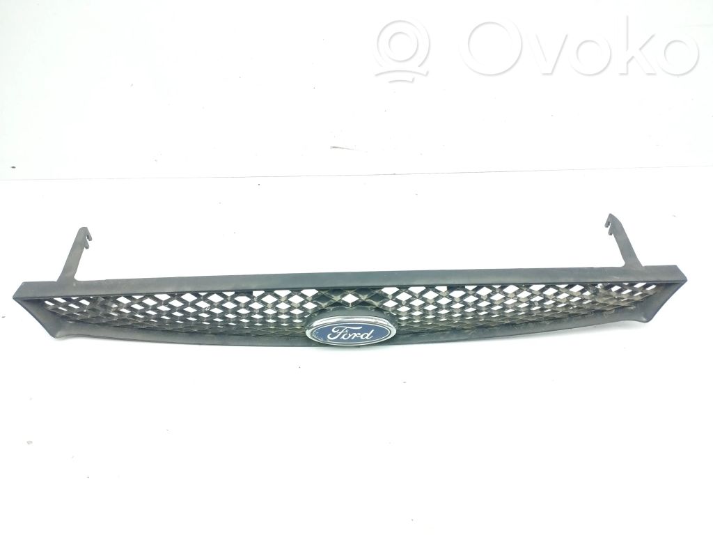 Ford Focus Front bumper upper radiator grill 