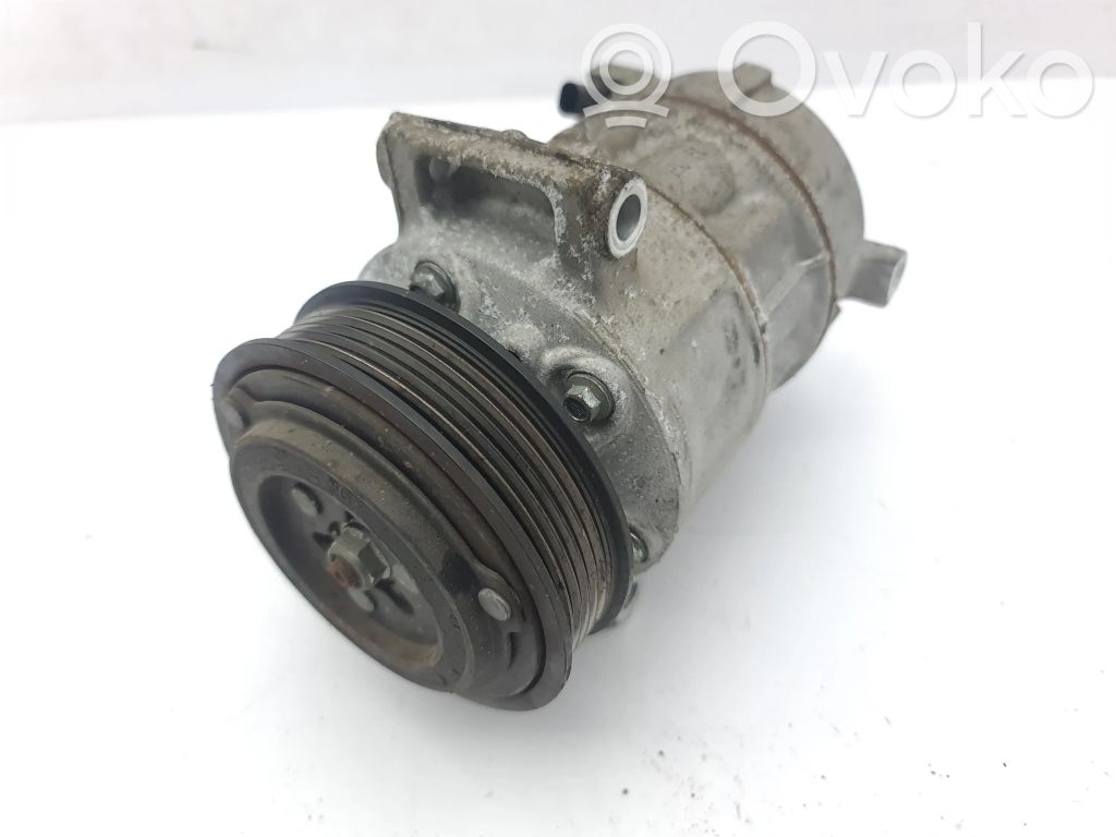Ilmastointilaitteen kompressorin pumppu (A/C)   39034464