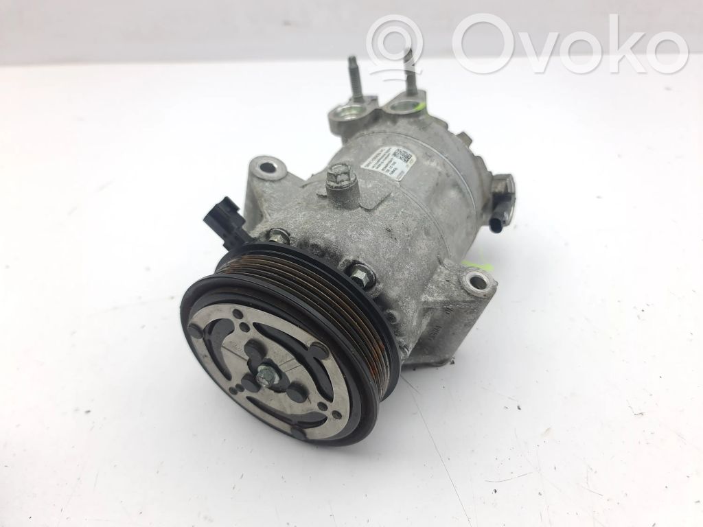 Ford Kuga III Kompresor / Sprężarka klimatyzacji A/C 