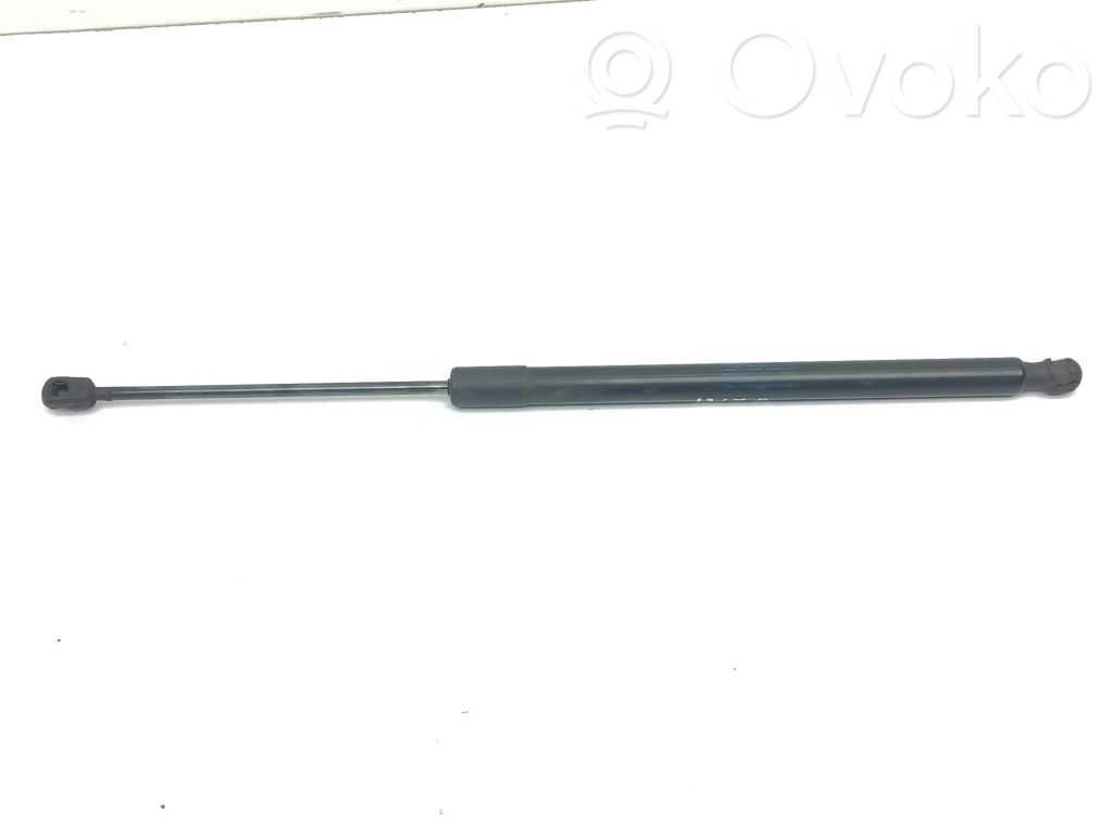 Seat Ateca Tailgate/trunk strut/damper 
