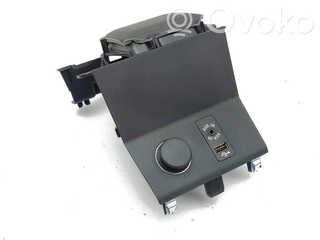 Разъем USB   9283144