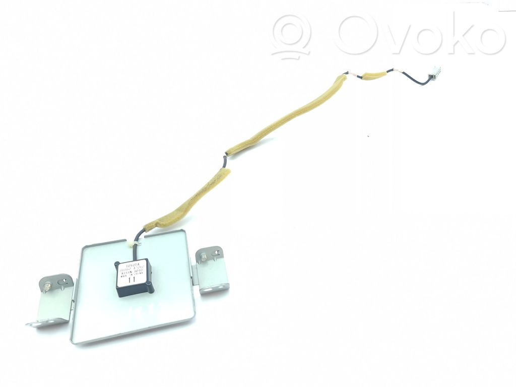 Toyota Prius (XW20) Amplificatore antenna