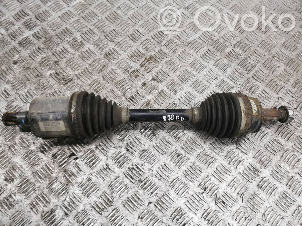 Priekinis pusašis   P52123760AB