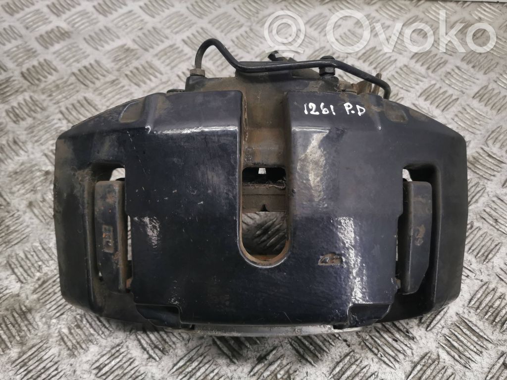 Caliper de freno delantero
