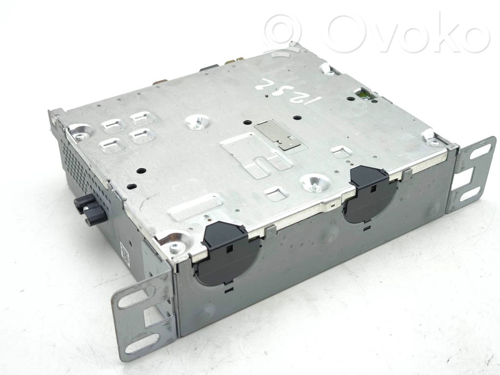 Renault Captur II Panel / Radioodtwarzacz CD/DVD/GPS 