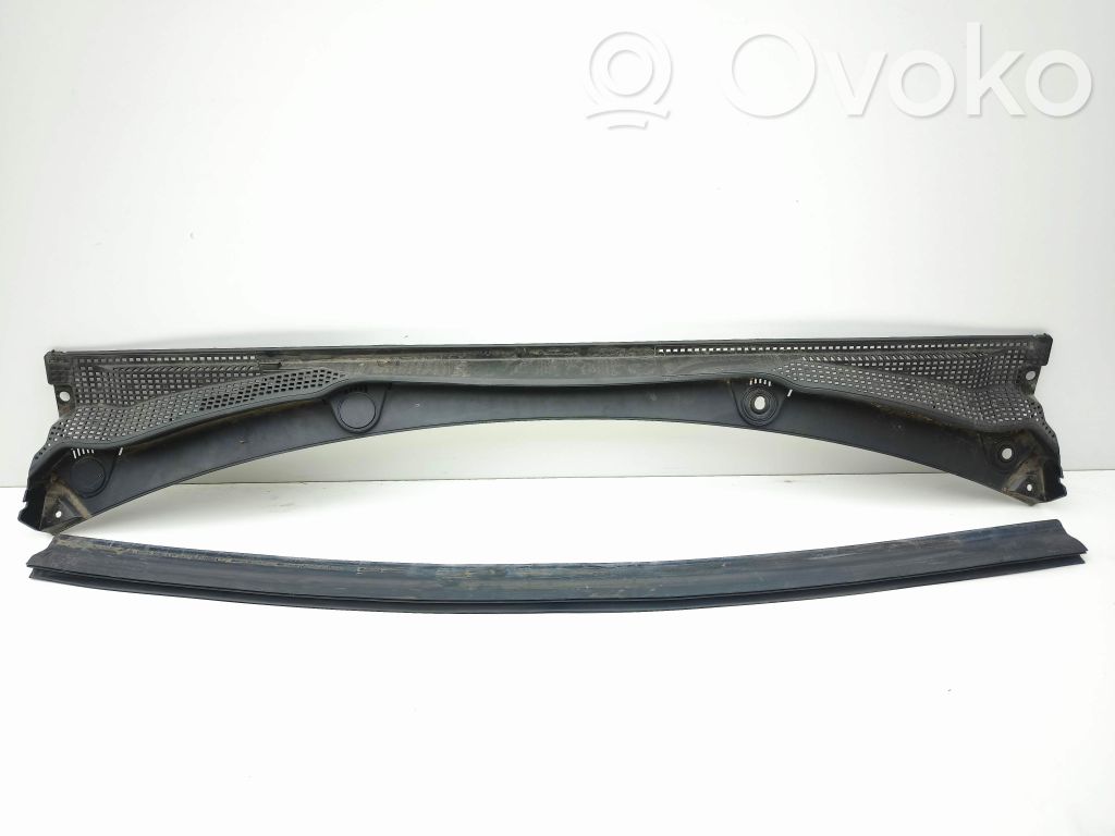 Renault Captur II Wiper trim 