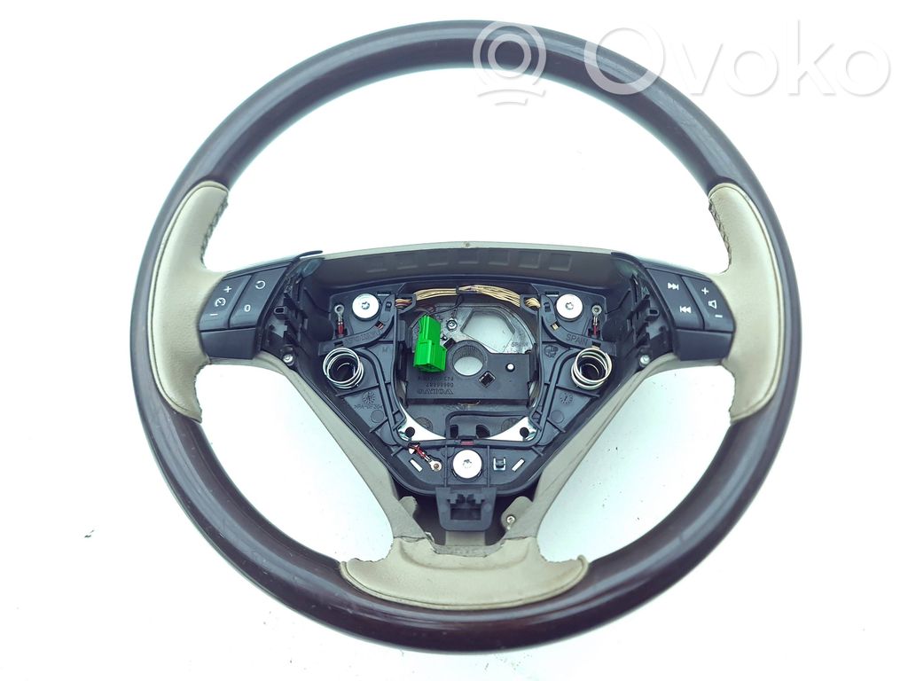 Volvo XC90 Vairas 