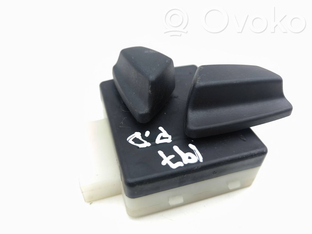 Seat control switch   6958526,88170002,8347769
