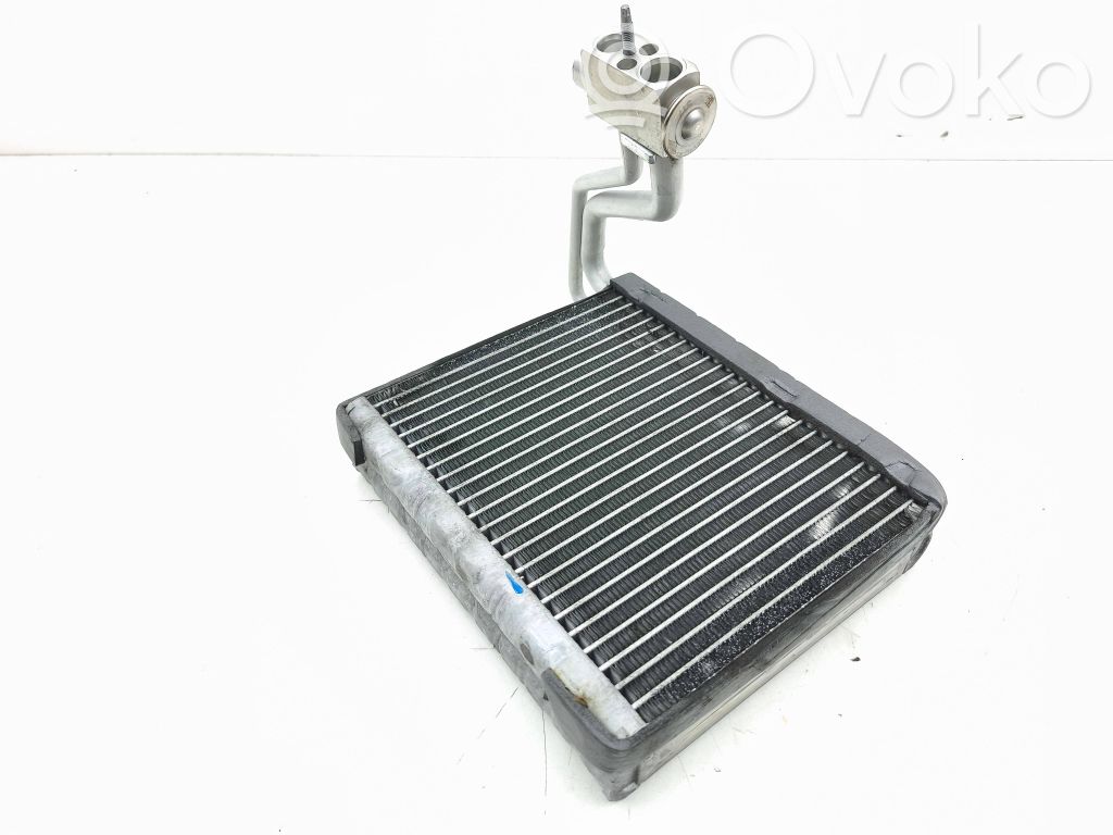 Land Rover Evoque I Radiator aerotermă 